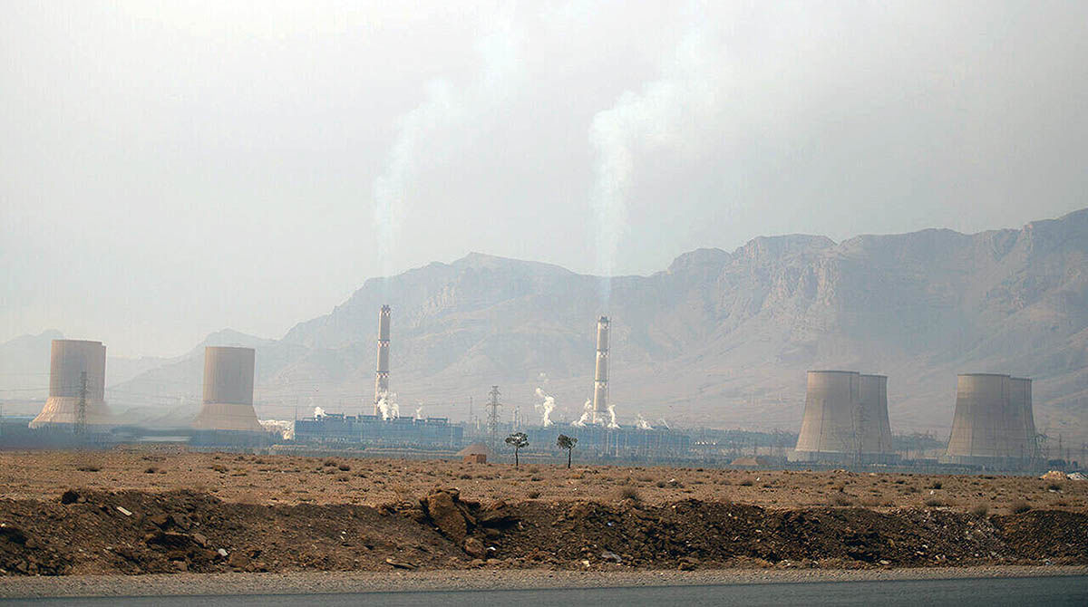 انتظاری جز آلودگی هوا، با نادیده گرفتنِ شرایط اقلیمی اصفهان وجود ندارد