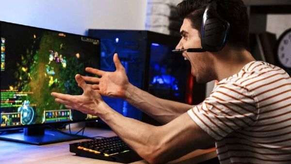 قطع اینترنت کابل تهران - شیراز؛ گیمرها در شوک