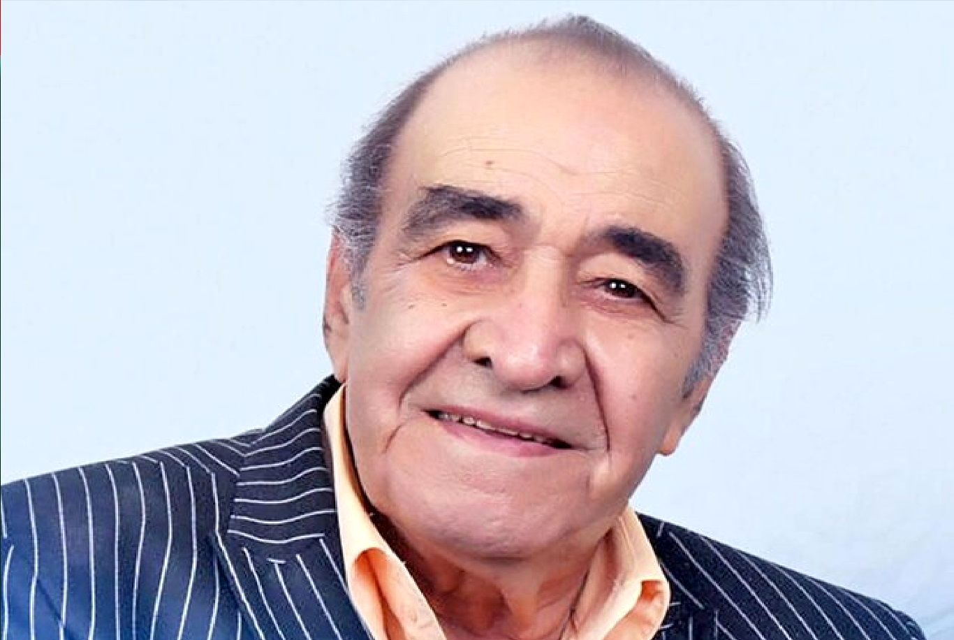 خواننده پیشکسوت موسیقی ایران بستری شد