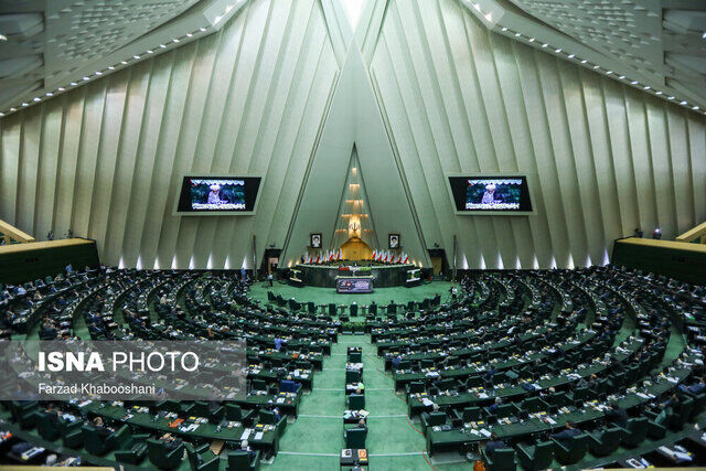 سوال از وزیر بهداشت در دستور کار امروز مجلس 