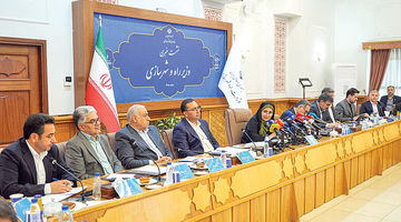 سلب «اختیار طلایی» شهردار تهران  