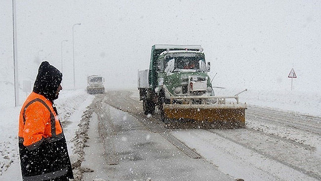 دردسر زمستان برفی برای راهداری