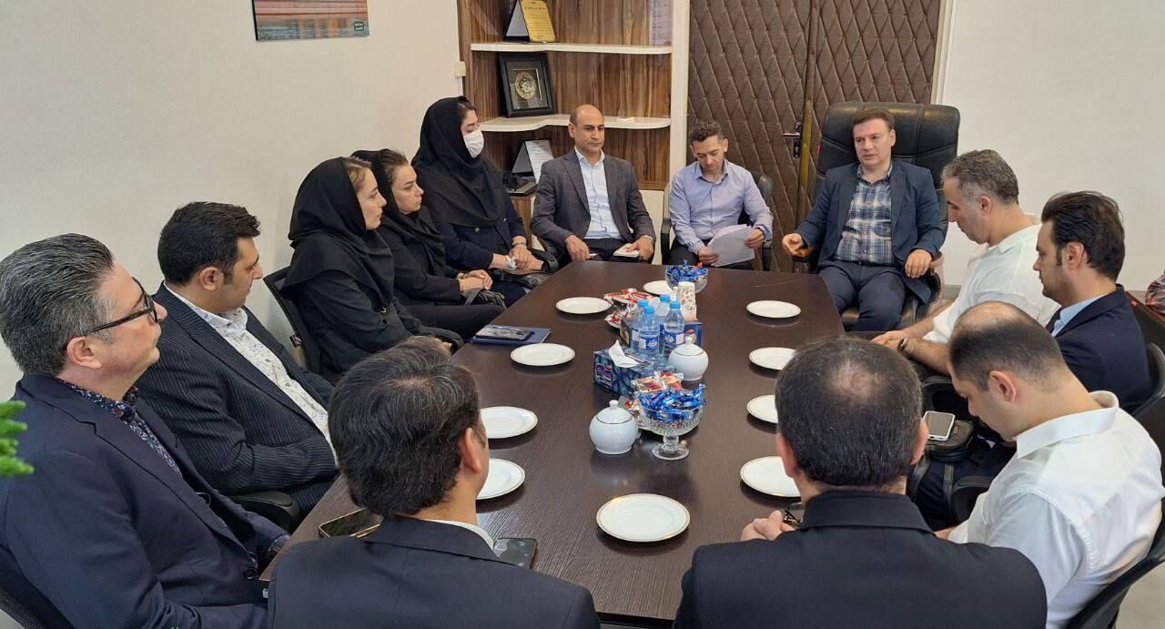 آذربایجان شرقی قطب اصلی تولید پای پوش ایمنی در کشور 