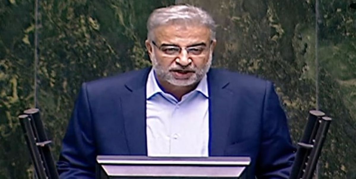سلیمی : زاهدی وفا با یک اختلاف رای اعتماد مجلس را به دست نیاورد