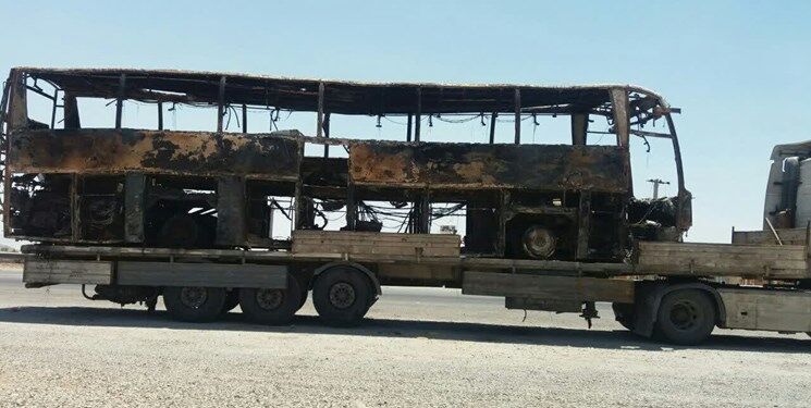 حریق یک اتوبوس مسافربری در محور طبس