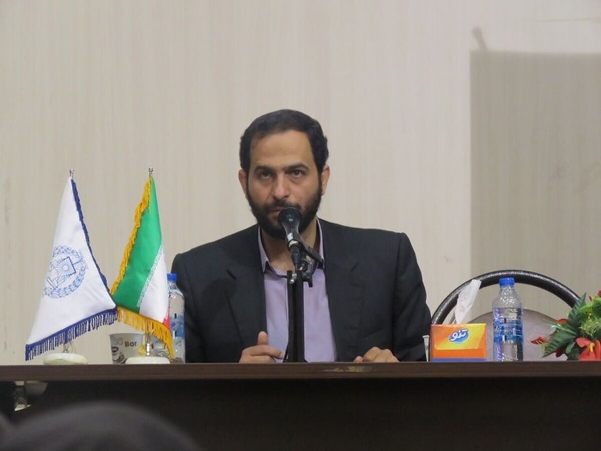 انتقاد یک حقوقدان از ابلاغیه دانشگاه آزاد درباره حجاب