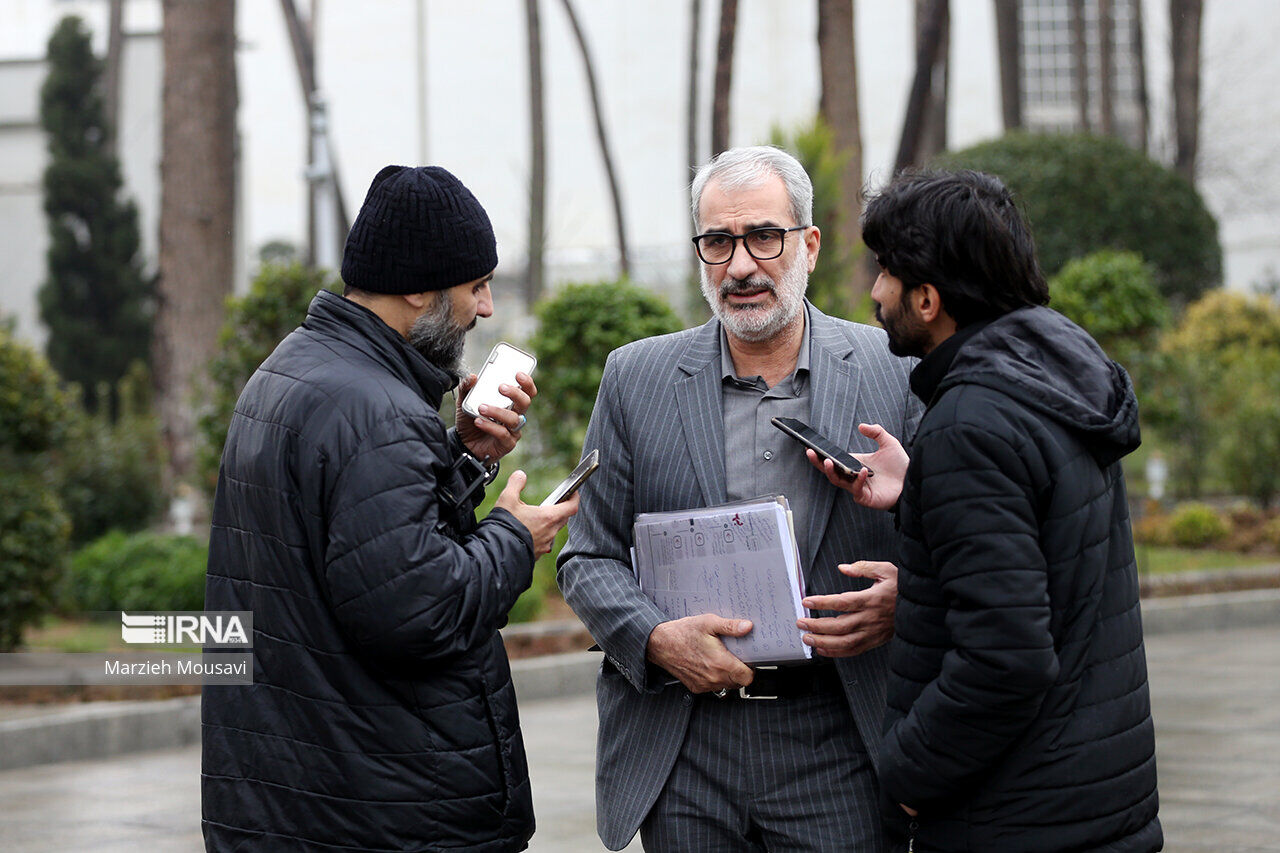 واکنش وزیر آموزش و پرورش به اطلاع‌رسانی‌ها درباره مسمومیت دختران دانش‌آموزان 