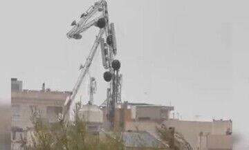 هنگام وقوع طوفان چه کنیم؟/نکات مهم ایمنی که باید بدانید