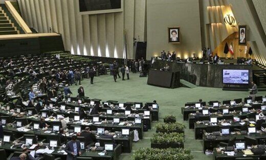 جزئیات مجوز مجلس به دولت رئیسی برای گرفتن 5 میلیارد دلار وام از روسیه