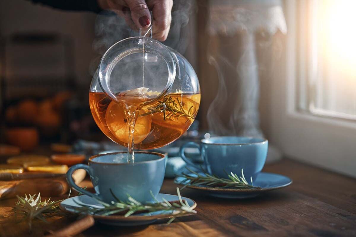 این علائم خطرناک نشانه مصرف زیاد چای است 