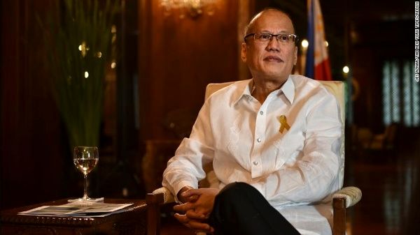 رئیس‌جمهوری پیشین فیلیپین درگذشت