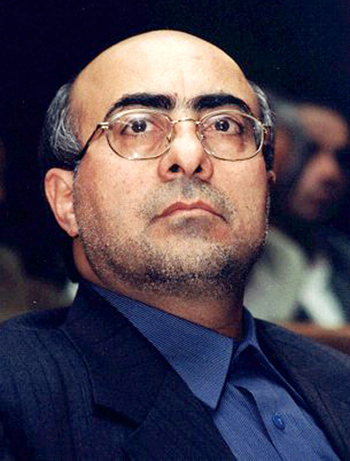 توضیحات معاون اقتصادی بانک مرکزی در مورد علت گسست توجیه‌ناپذیر رابطه نقدینگی و تورم