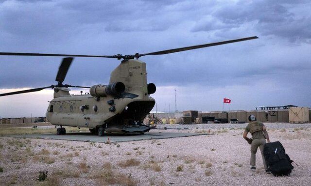 ۶ بالگرد نظامی آمریکا به ارتش لبنان تحویل داده شد
