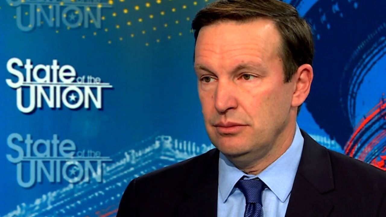 هشدار سناتور آمریکایی درباره پیامدهای حمله آمریکا به مدرسه میناب و کارخانه آب شیرین‌کن /ترامپ در مهار برنامه هسته‌ای ایران شکست خواهد خورد