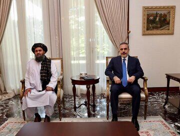 درخواست ملابرادر از ترکیه: با پناه‌جویان افغانستان خوب رفتار کنید