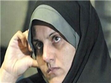 قرار نیست به خاطر ناتوانی مسئولان در حل مسایل مهم هر از چندی موضوع حجاب علم شود