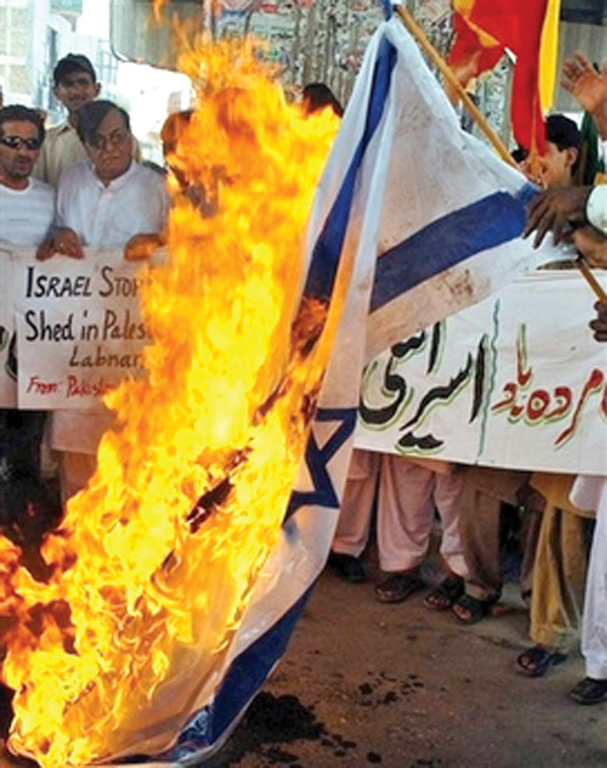 دشمن بزرگ اسرائیل تاریخ آن است نه حزب‌‌ا... و حماس 