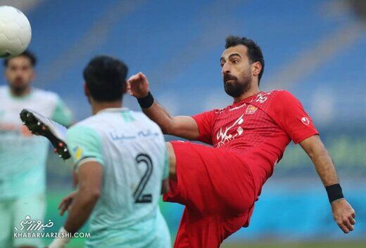 یک خرید محرمانه در راه پرسپولیس؟