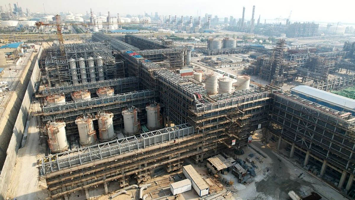 پیش راه‌اندازی پتروشیمی صدف از مرز ۸۰درصد عبور کرد