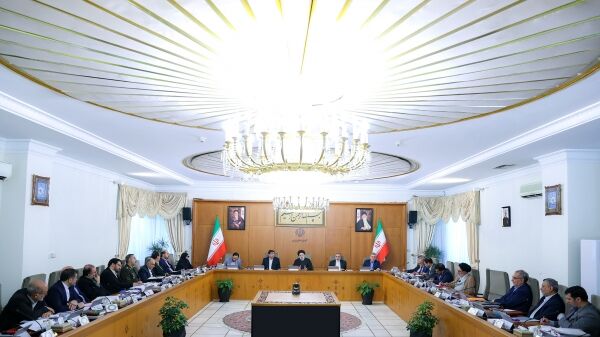 رئیسی: دستگاه‌ها در تعیین تعرفه کالا با ستاد تنظیم بازار هماهنگ باشند