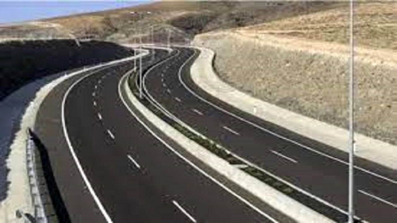 یک گام تا تکمیل بزرگراه تبریز - اردبیل