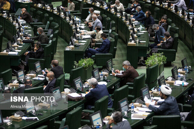 انتخاب حقوقدان شورای نگهبان در دستور کار امروز مجلس