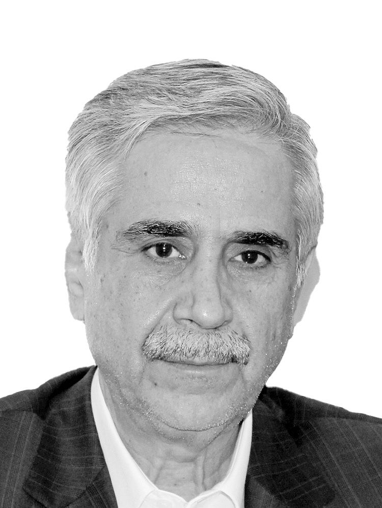 احمد  دوست‌حسینی