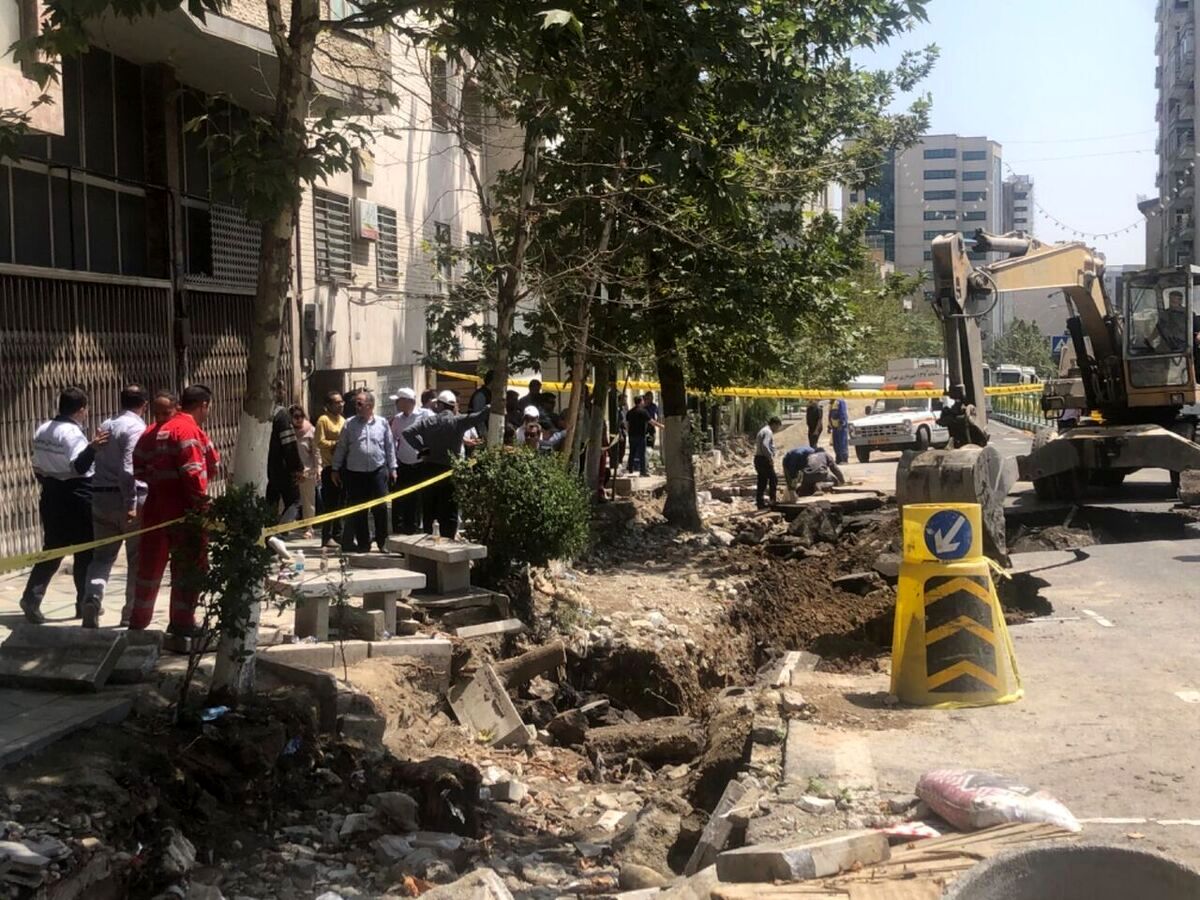 مشکل آب میدان قدس تهران به زودی رفع میشود