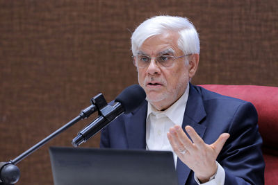 اظهارات جدید عارف درباره کالابرگ و سهام عدالت