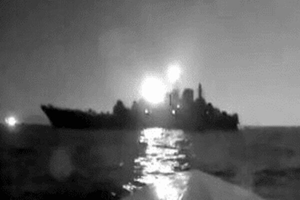 توقیف ششمین نفتکش ونزوئلا  + جزئیات