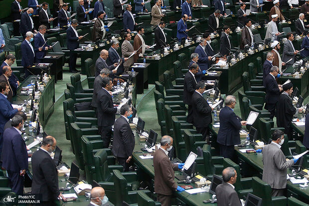 موافقت کمیسیون اقتصادی مجلس با تفحص از بانک‌های خصوصی
