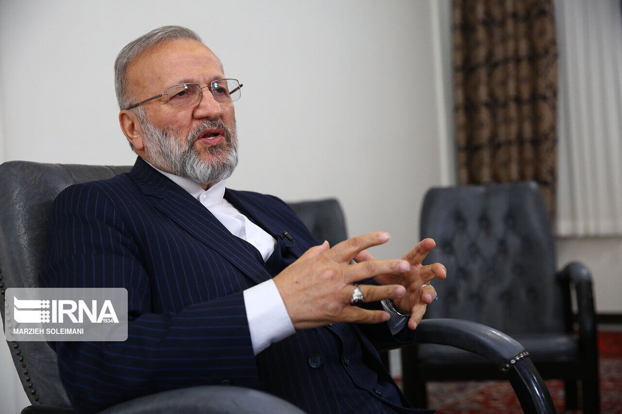 هشدار متکی: جریان‌های سیاسی از قضاوت عجولادنه درباره ماجرای مهسا امینی بپرهیزند