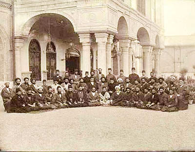 تاسیس نخستین نهاد مردمی برای قانون‌گذاری
