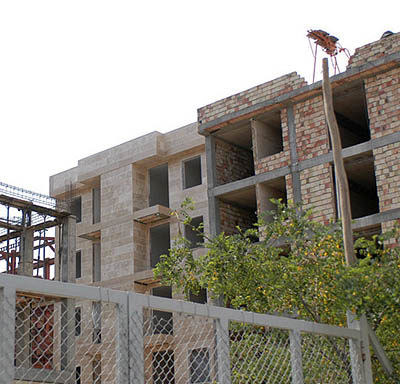 ساختمان‌های مسکونی باید پس از 20سال بازسازی شوند