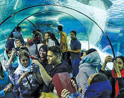 "تونل آکواریوم" ماندگاری گردشگران در اصفهان را افزایش داد