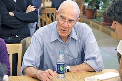 نظریه‌های رشد در گفت‌وگو‌ با رابرت‌سولو