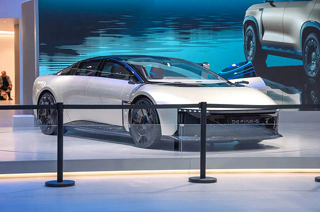 پلتفرم‏‏‌های نوین جک‌موتورز  در نمایشگاه شانگهای 2025