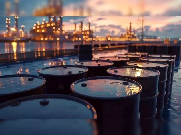 بازار جهانی نفت داغ شد / خریداران به صف شدند