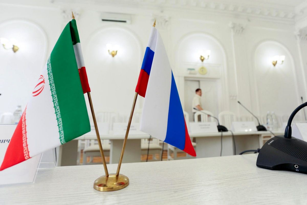 فایننشال‌تایمز مدعی شد: دانشمندان ایرانی به روسیه سفر کردند