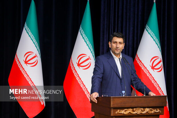 وزیر ارتباطات: خسارت فیلترینگ بیش از 50 همت است