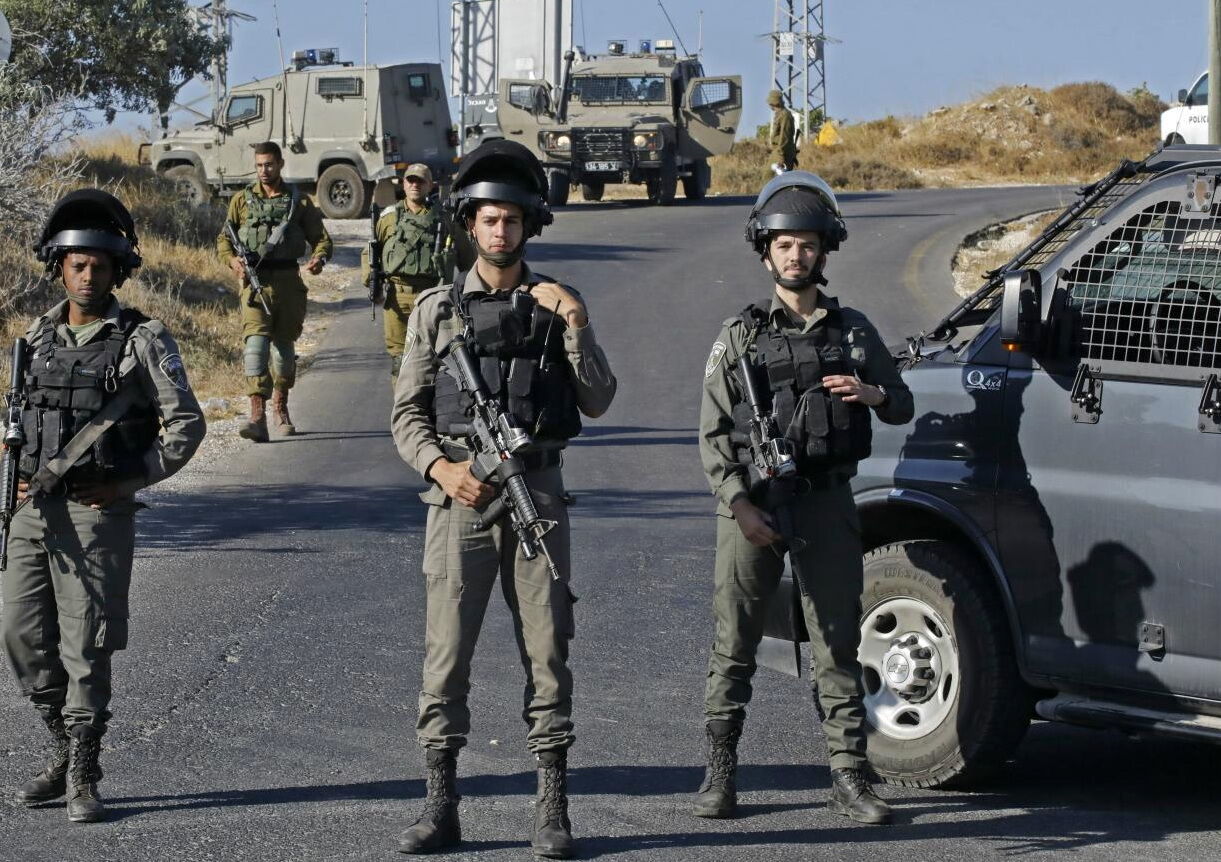 کرانه باختری توسط
ارتش
رژیم صهیونیستی محاصره شد