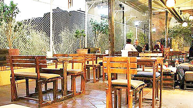 کافه ای برای تولدبازی