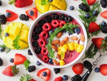 بعد از غذا میوه بخوریم یا نخوریم؟