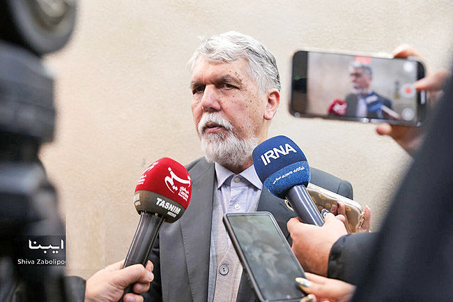 قدرشناسی دنیا از مولانا ستودنی است