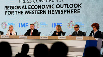 دخالت ترامپ در نهادهای مالی