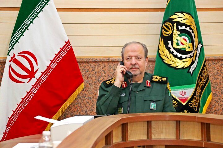 سرپرست وزارت دفاع: در صورت نقض مفاد تفاهم، واکنش پشیمان‌ کننده‌ ای خواهیم داشت