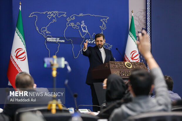 خطیب‌زاده: آمریکا اول برادری خودش را ثابت کند