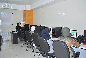 چرا دانشگاه‌های ایران متخصص IT تربیت نمی‌کنند؟