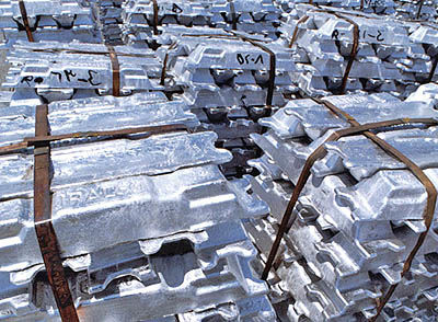 زیان صنعت آلومینیوم از واردات بی‌رویه و کاهش ۴۰ درصدی تولید پروفیل