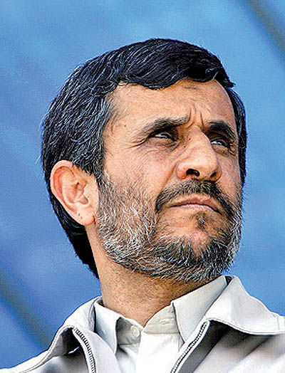 تعویق سفر احمدی‌نژاد به آمریکای لاتین
